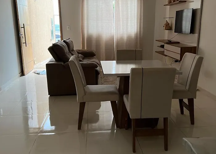 Apto Terreo Mae Aparecida 8 Pessoas 3Km Do Santuario Com Wifi ,Ar Condicionado Nos Quartos
